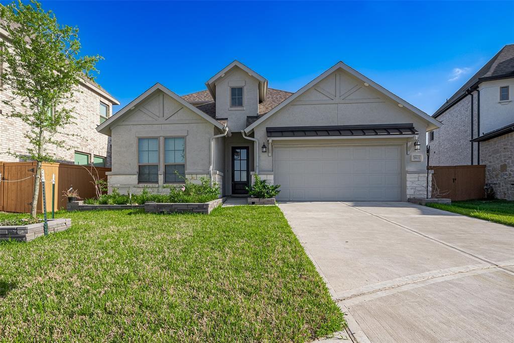 Foto principal - 2913 Apple Rose Ln