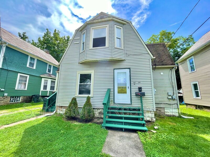 Primary Photo - 120 Lincoln Ct