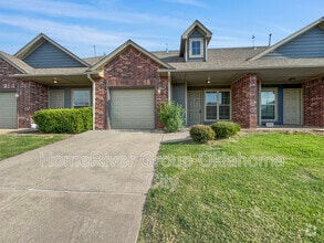 Building Photo - 922 SW 92nd St