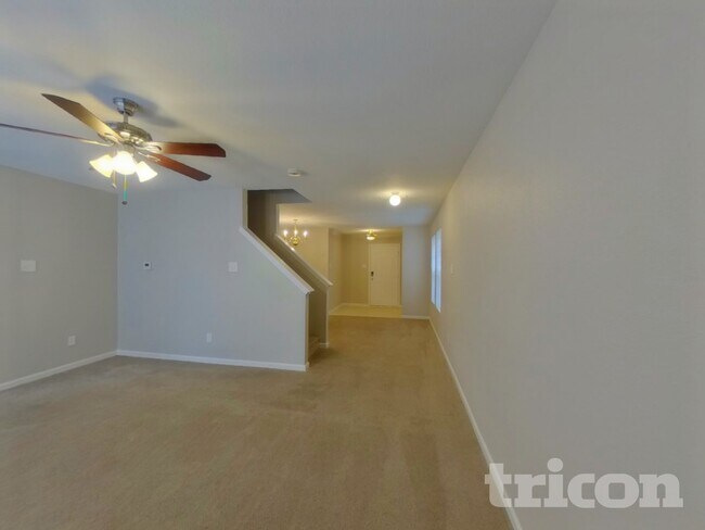 Foto del edificio - 923 Littleton Dr