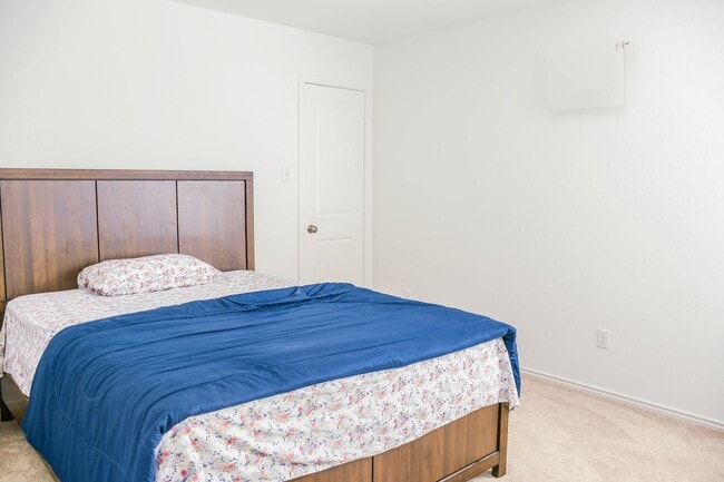 Building Photo - 311 Canley Lp