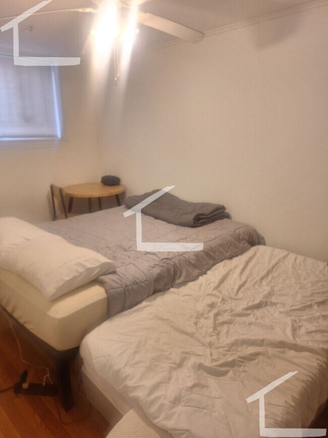 Foto del edificio - One Bed Apartment For Rent