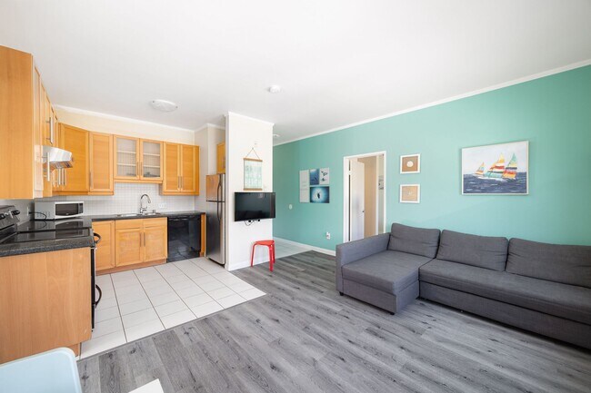 Building Photo - Cozy 2 bedroom 2 bathroom condo available!