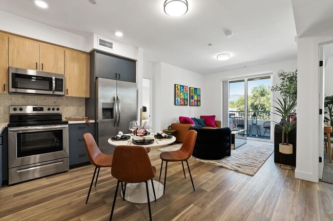 Building Photo - Unit Type: B1 | 1 Bed | 1 Bath