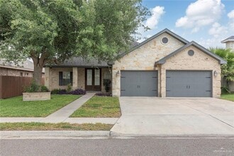 Building Photo - 16 N 39th St