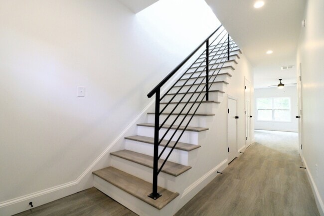 Photo - 129 Independence Ln Townhome