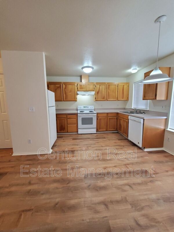 Foto del edificio - 4395 Drew Ct NE