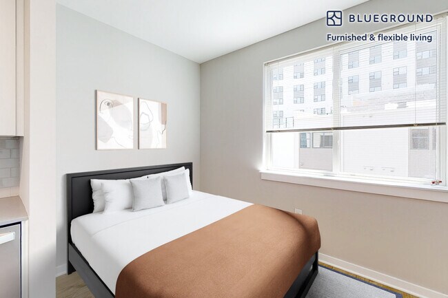 Foto del edificio - 2 E Joppa Rd