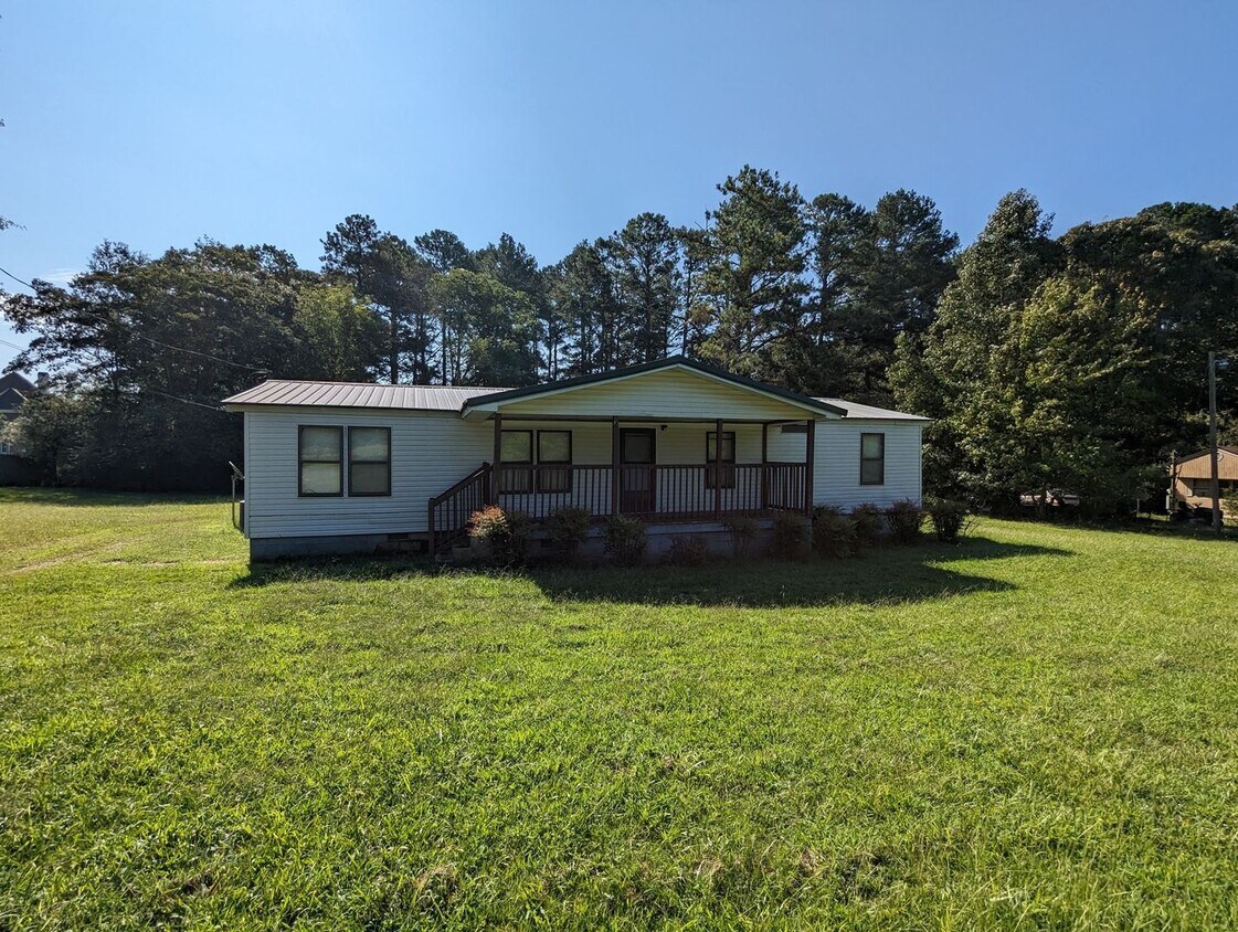 Foto principal - AVAILABLE OCTOBER 2025 | 4BR 2BA | MOBILE ...