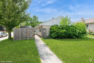 Building Photo - 4346 Maple Ave