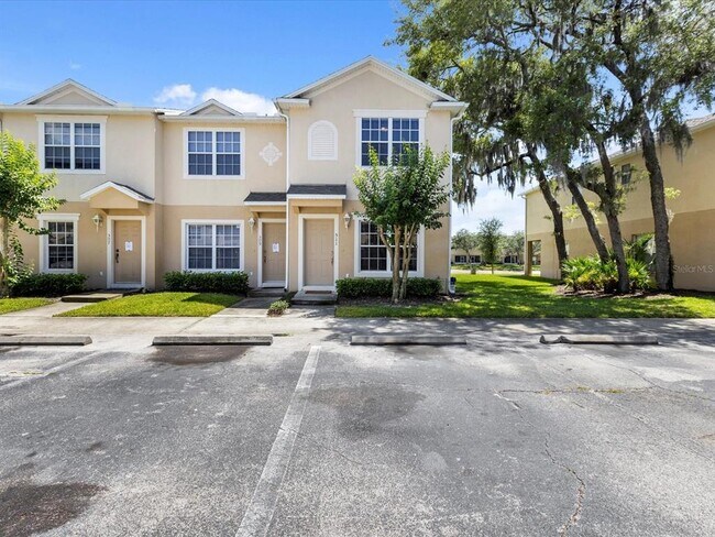 Building Photo - 511 Wilton Cir