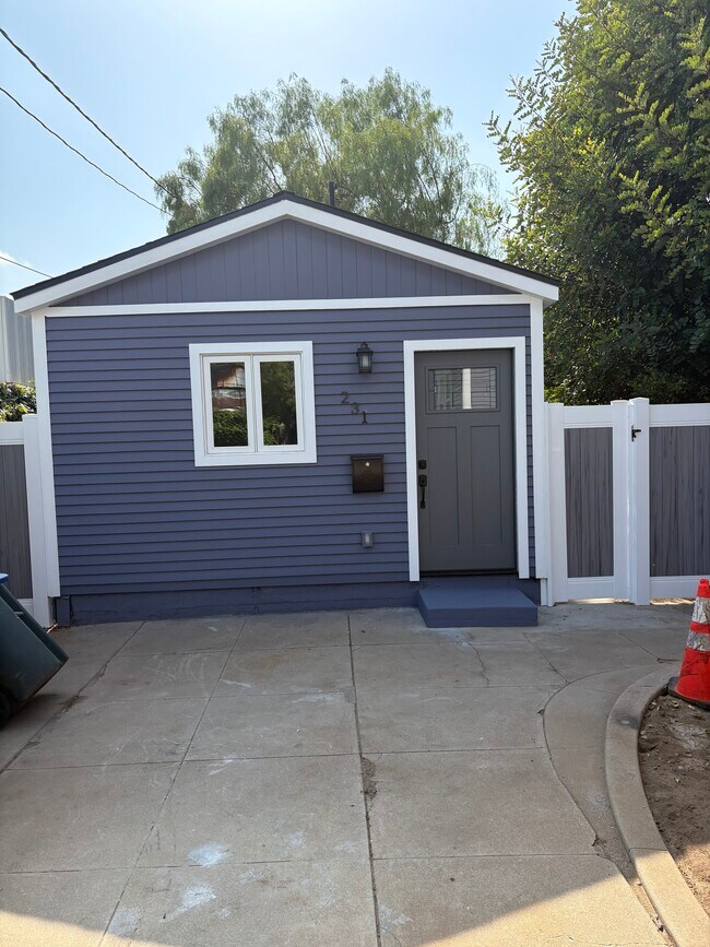Foto del edificio - 233 N Mar Vista Ave