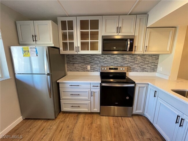 Building Photo - 2395 Naples Trace Cir