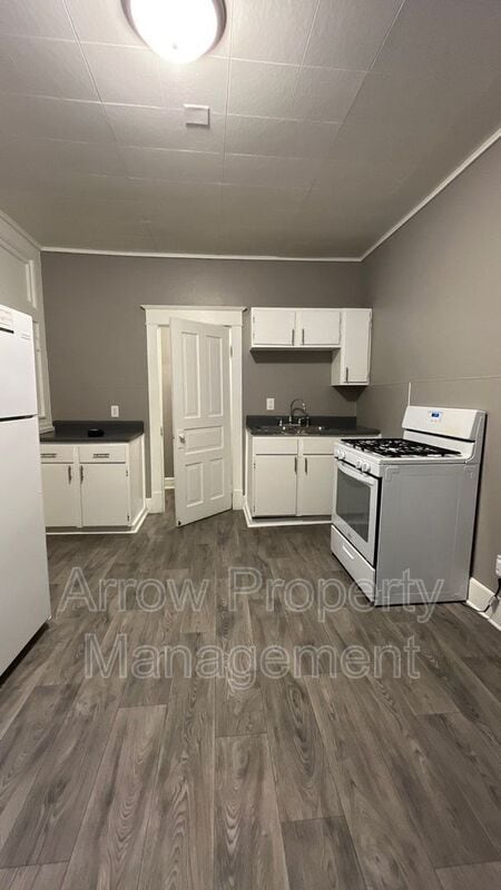 Foto del edificio - 1341 D St