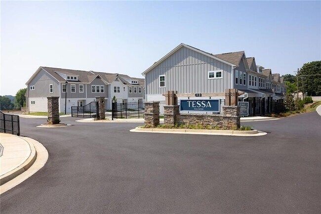 Foto del edificio - 622 Shallowford Rd