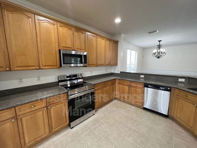 Building Photo - 12196 Diamond Springs Dr