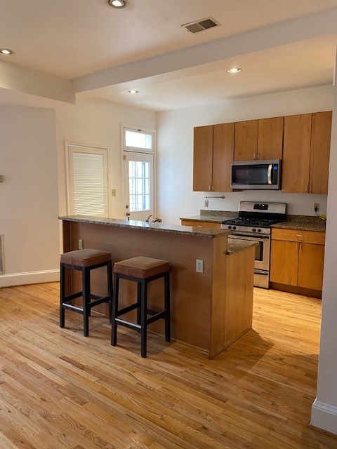 Open plan Kitchen - 214 Rhode Island Ave NW