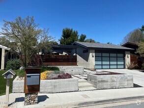 Building Photo - 4284 Silverado Dr