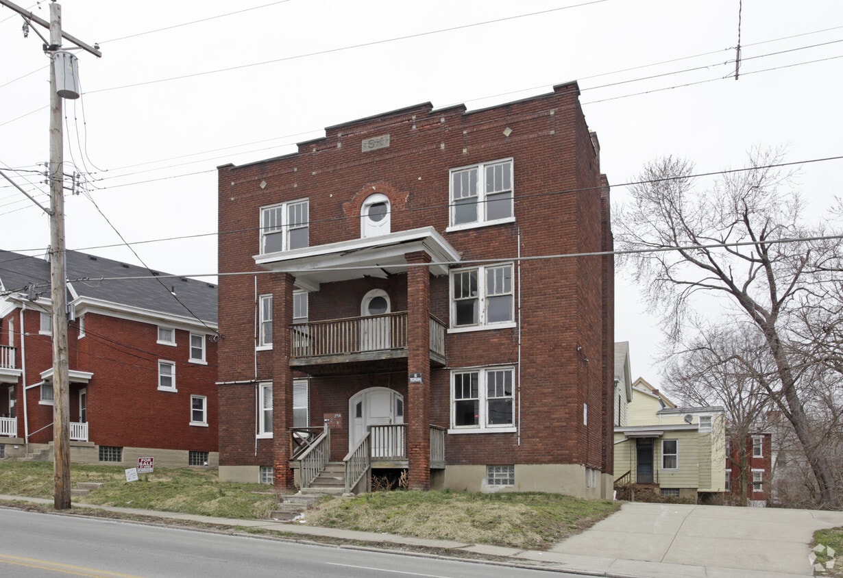 3718 Glenway Ave, Cincinnati, OH 45205 Apartments in Cincinnati, OH