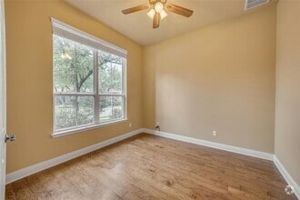 Building Photo - 10821 Crosbyton Ln