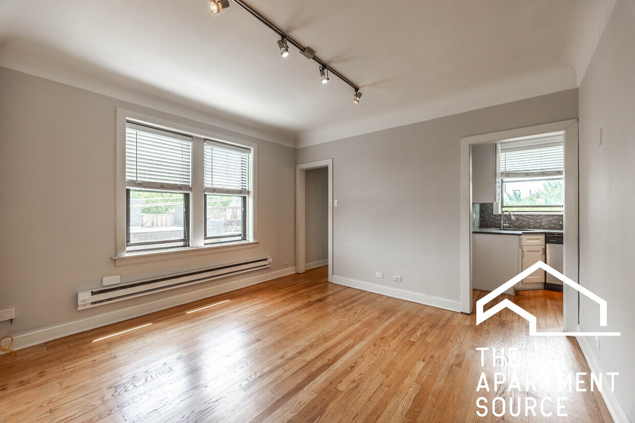 Foto principal - 2315 N Rockwell St