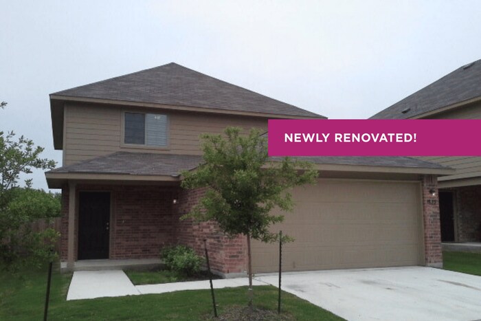 Foto principal - 8822 Scarlett Pl