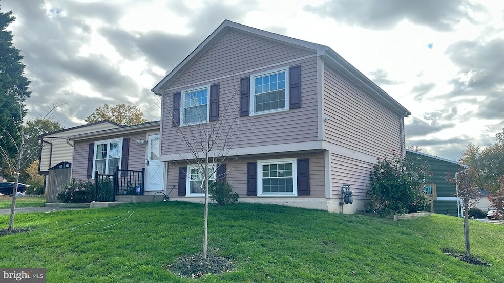 Foto principal - 8111 Brown Ct