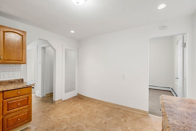Building Photo - 54 I St