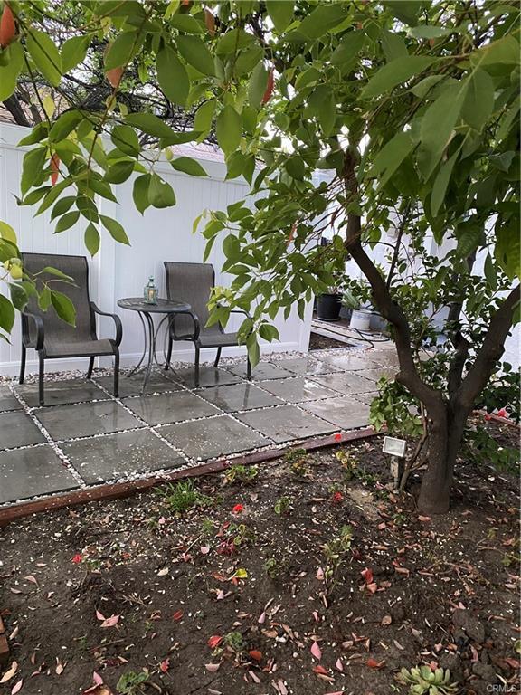 Foto del edificio - 4739 Lemona Ave
