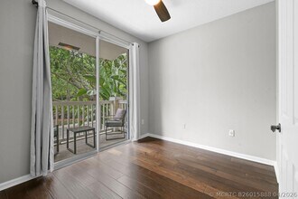 Building Photo - 175 Galicia Way