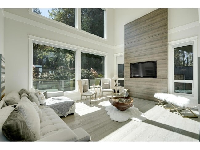 Building Photo - 167XX McNair Dr