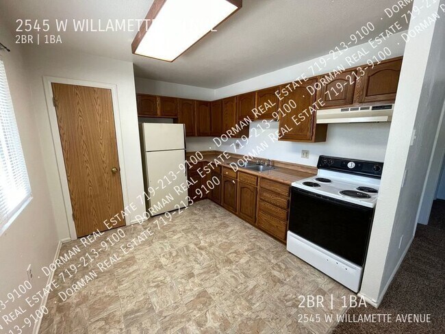 Building Photo - West Side Apartment