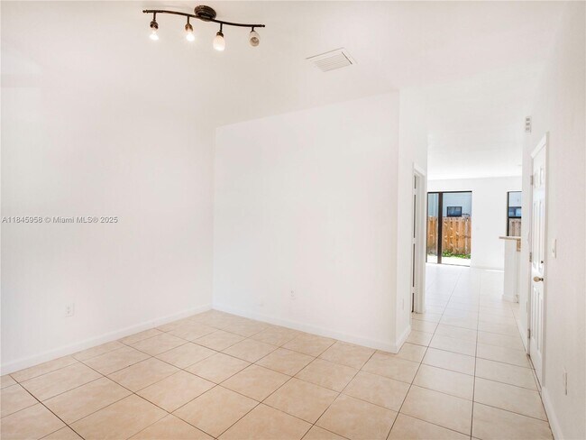 Building Photo - 11382 SW 236th St
