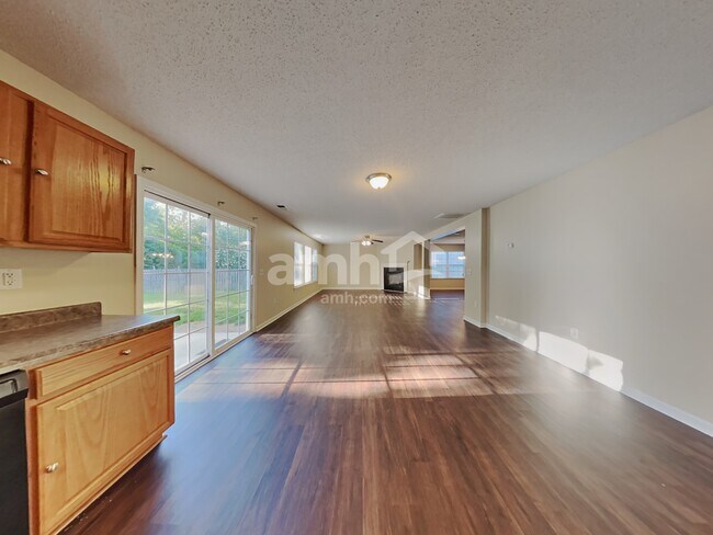 Building Photo - 439 Annaberg Ln