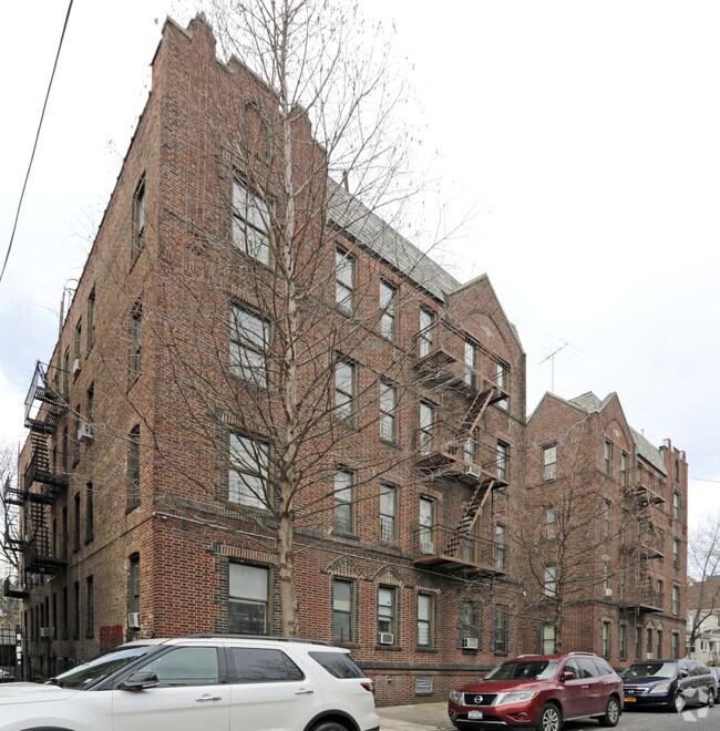 Foto del edificio - 8604 96th St