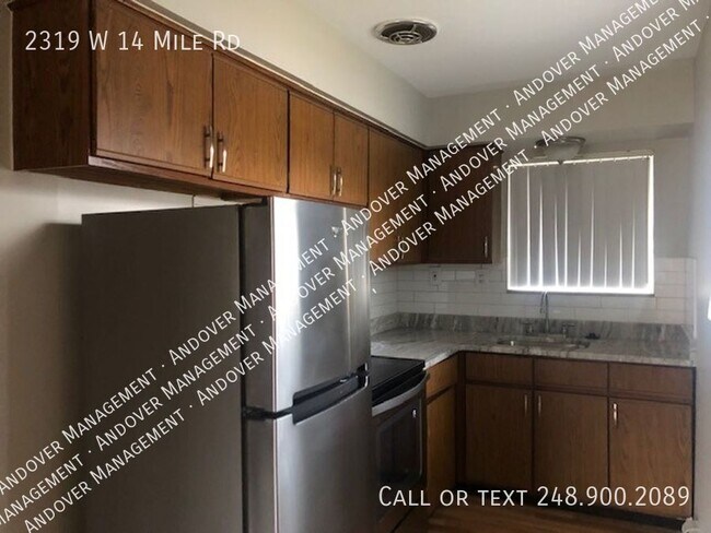 Building Photo - Maple Ranch - Renovated 1 Bedroom Apartment