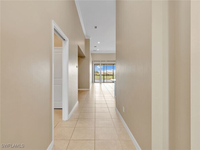 Building Photo - 9373 Pocida Ct