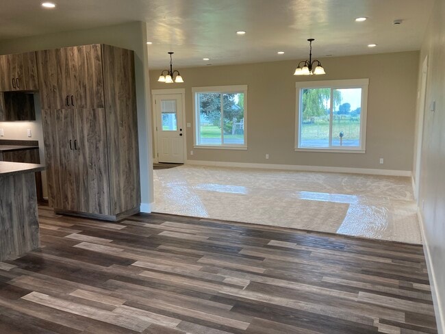 dining into frontroom - 1219 N 1150 E