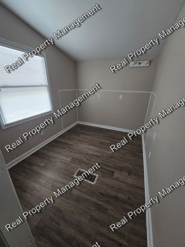 Foto del edificio - Updated 3 Bedroom Ranch