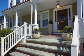 front of building - 173 Davis Ave