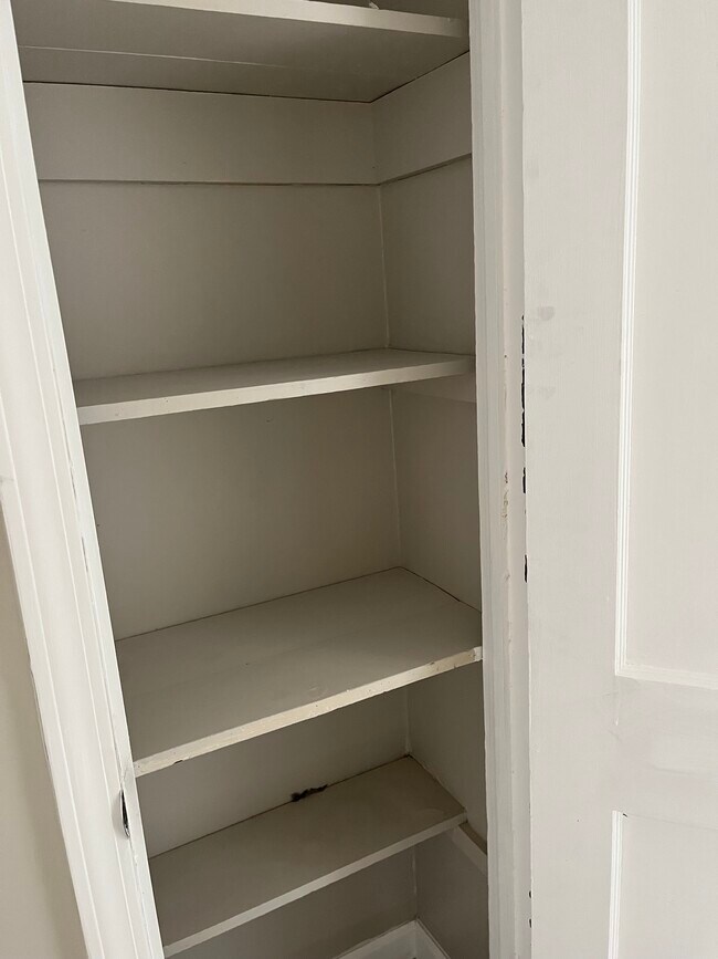 Foto del edificio - 1370 E 22nd Ave