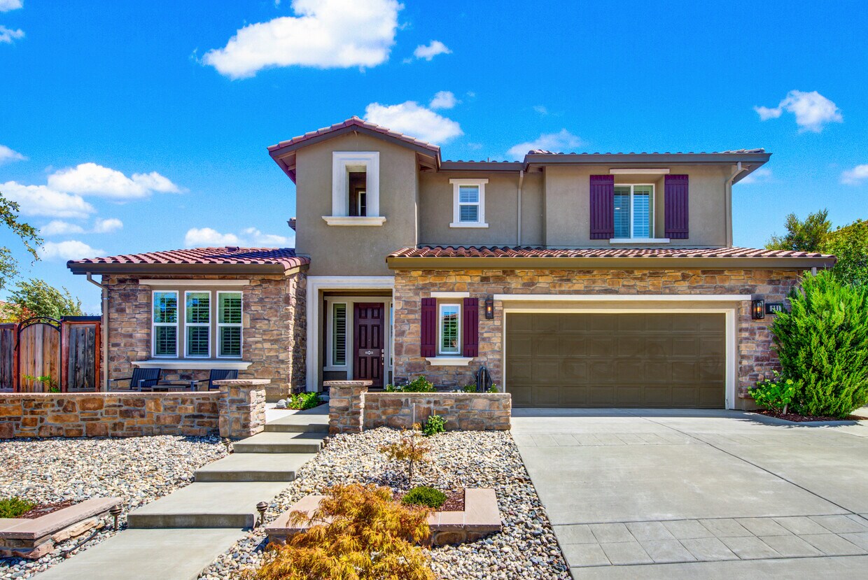 Foto principal - 231 Deer Branch Ln