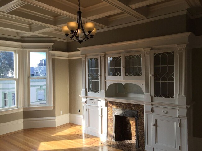 Foto del edificio - Elegant, renovated, full of light spacious...