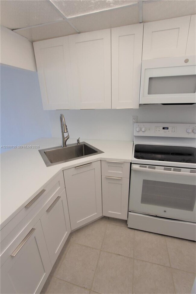 Foto del edificio - 4550 NW 9th St