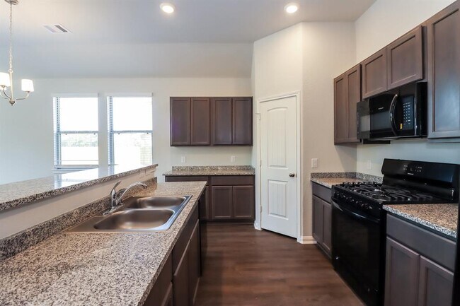 Foto del edificio - 11032 Patriot Ct