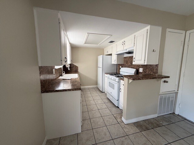 Foto del edificio - 7615 Mosewood St