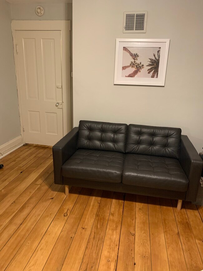 Foto del edificio - 909 Mohawk St