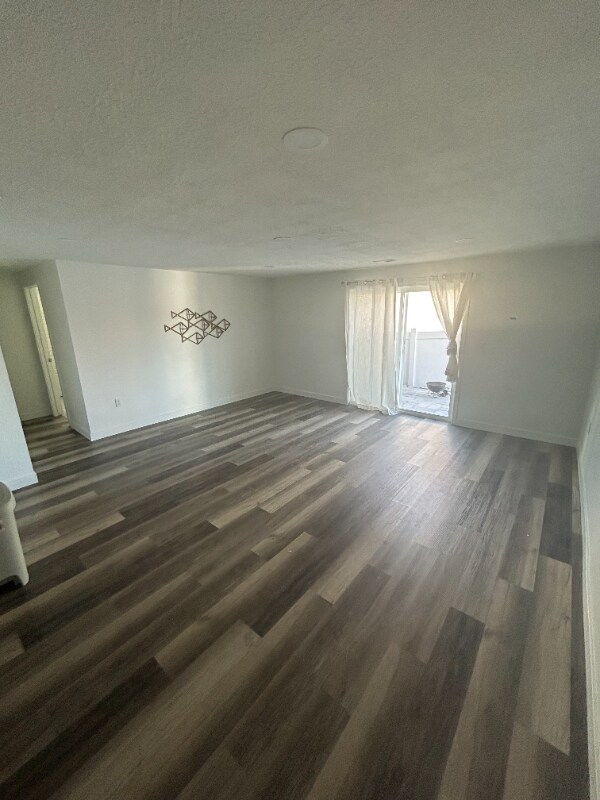 Foto del edificio - 241 E Ridgeline Wy