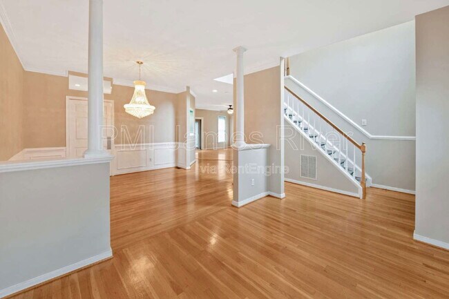 Foto del edificio - 9370 Windsor Shade Dr