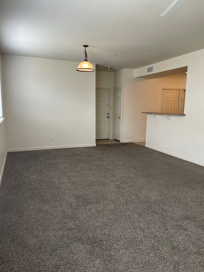 Foto del edificio - 12886 Ironstone Way